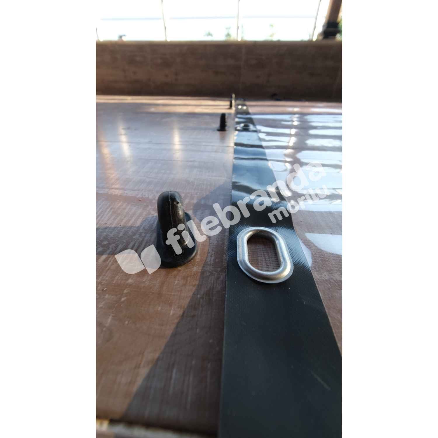 Model 10 – Mandallı Ortası Şeffaf Kamelya Brandası – Antrasit Polyesterli (0.8 mm) 6 Ortası şeffaf branda döner mandal sistemi